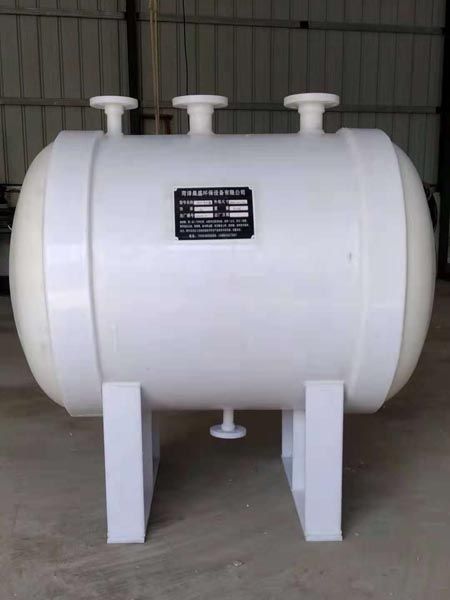 聚丙烯儲罐(臥式)